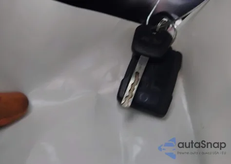 2017 Chevrolet Silverado 1500 2Lt из США, поврежденный, VIN 3GCUKREC4HG396492